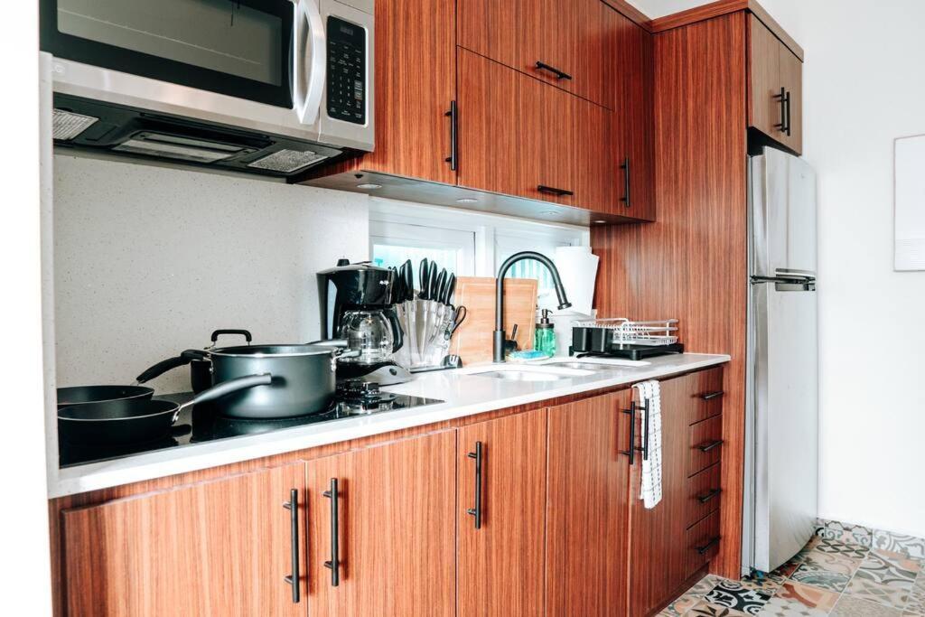 Comfy & Bright Apt @ Calle Loiza - Walk To Beach / Calle Loiza Abajo -N Apartment San Juan Exterior photo